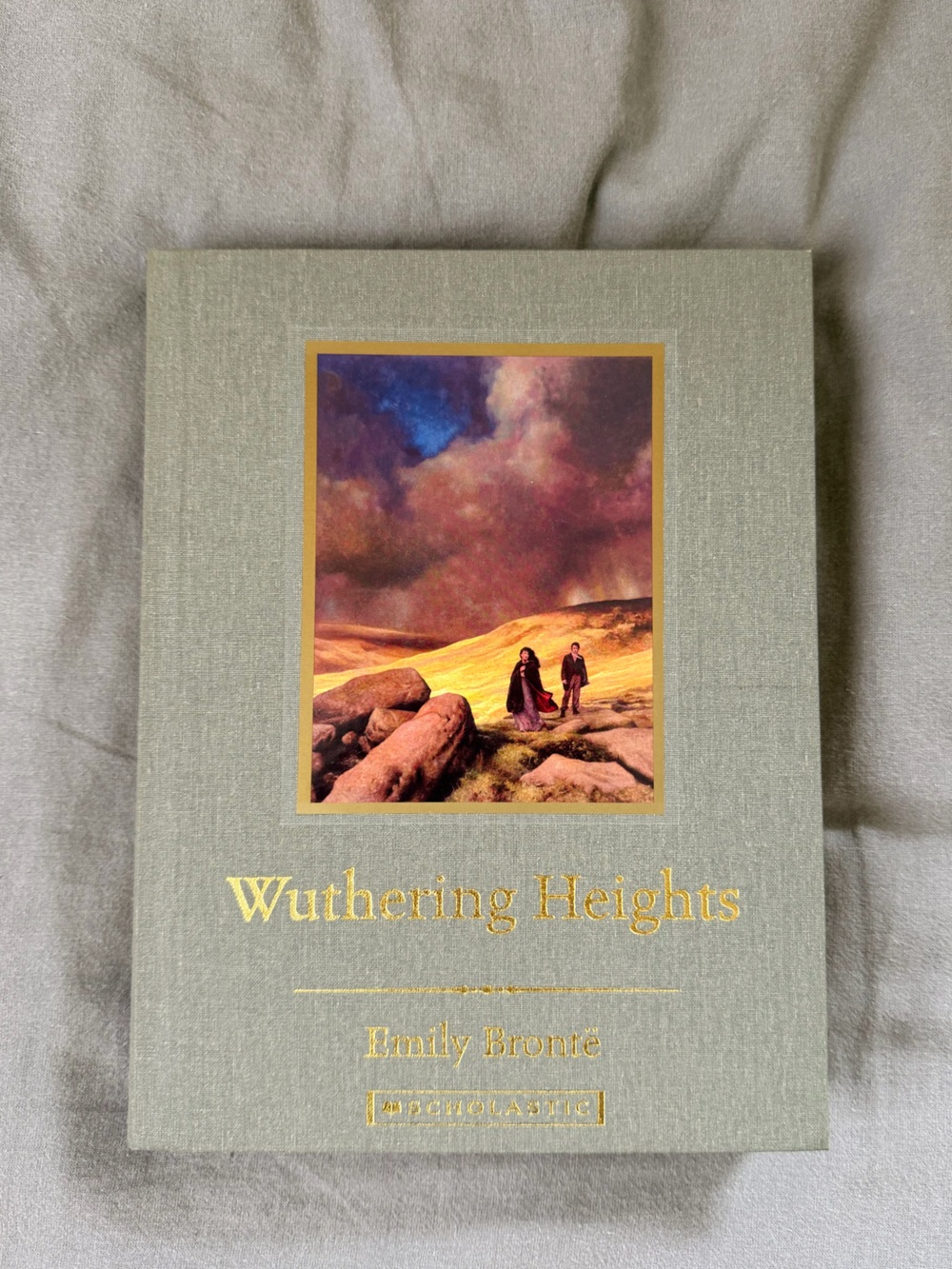 Scholastic Classics Wuthering Heights - Cream Pages with Black Text